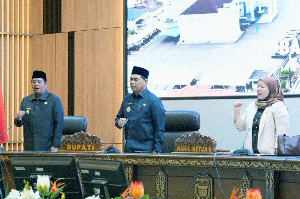 DPRD Barito Utara Gelar Rapur Penyampaian Pendapat Akhir Fraksi Terhadap Raperda RPJMD