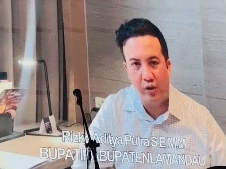 Dipadati Ribuan Pengunjung, Wakil Bupati Lamandau Resmi Tutup Bazar Lamandau Volume II