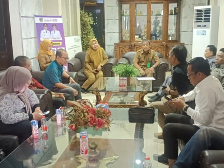 Terkait Perizinan Berusaha, DPRD HSU Kunker ke DPRD Barito Utara