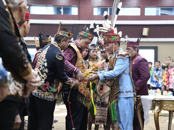 Rizky Aditya Putra Resmi Dilantik sebagai Ketua DAD Lamandau