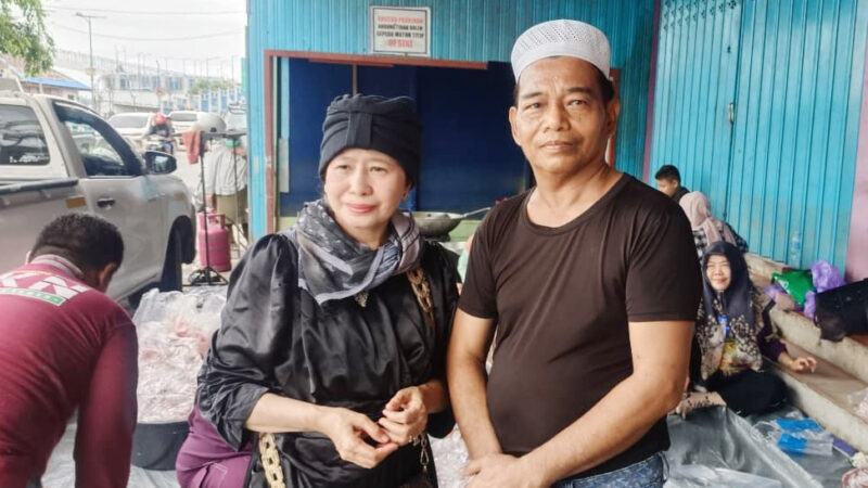 H. Tajeri Laksanakan Pemotongan dan Pembagian Hewan Kurban ke Masyarakat