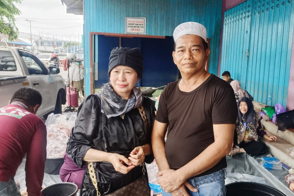 H. Tajeri Laksanakan Pemotongan dan Pembagian Hewan Kurban ke Masyarakat