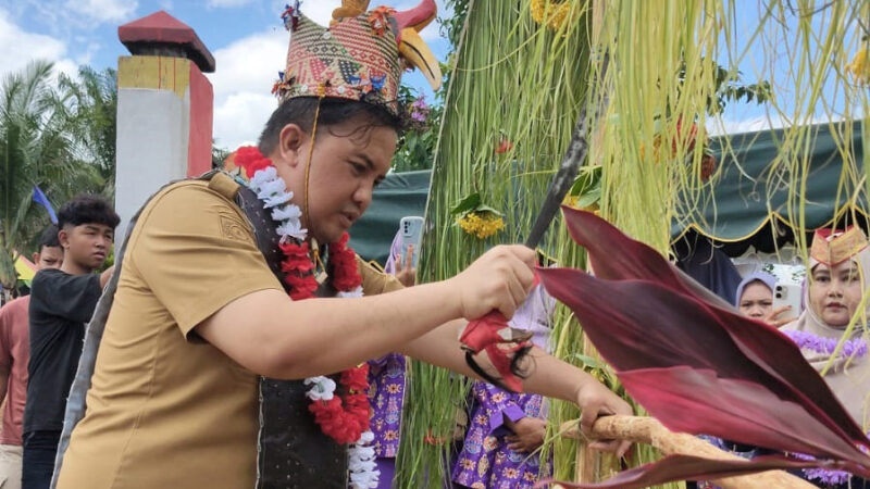 Bupati Lamandau Hadiri Peringatan Hari Jadi ke-11 Desa Rimba Jaya