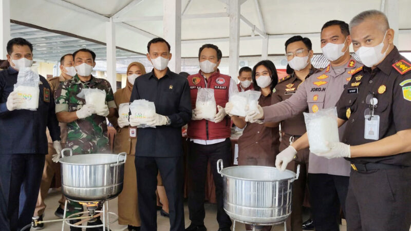 Polres Lamandau Musnahkan 10,5 Kg Sabu, Tujuh Tersangka Terancam Hukuman Berat