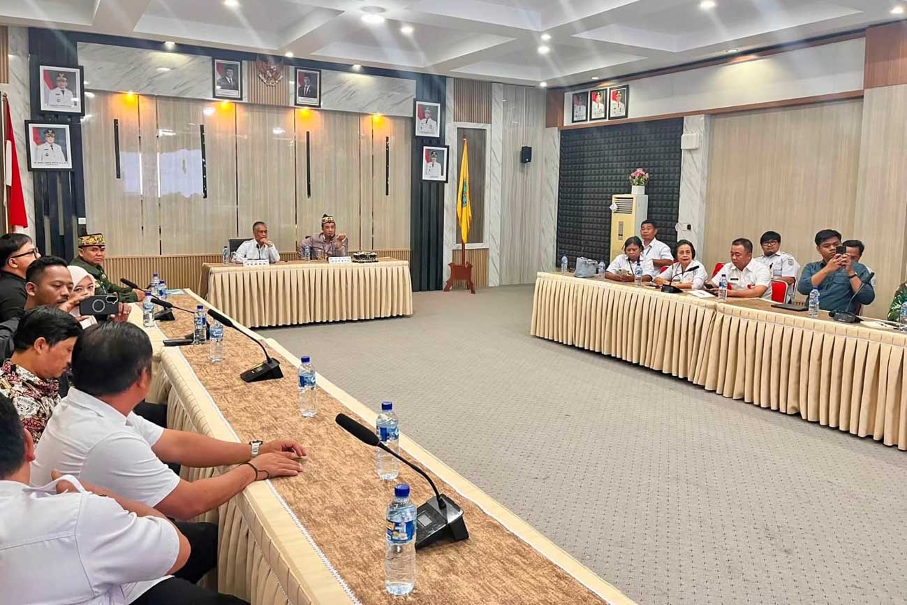 Bupati Lamandau Pimpin Rakor Kelangkaan BBM, HET Pertalite Tingkat Pengecer Rp13 Ribu per Liter