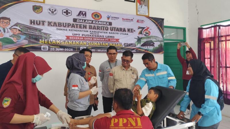 Peringatan HUT Barito Utara Ke-76, PT SMM Gelar Sunatan Massal di Desa Lemo